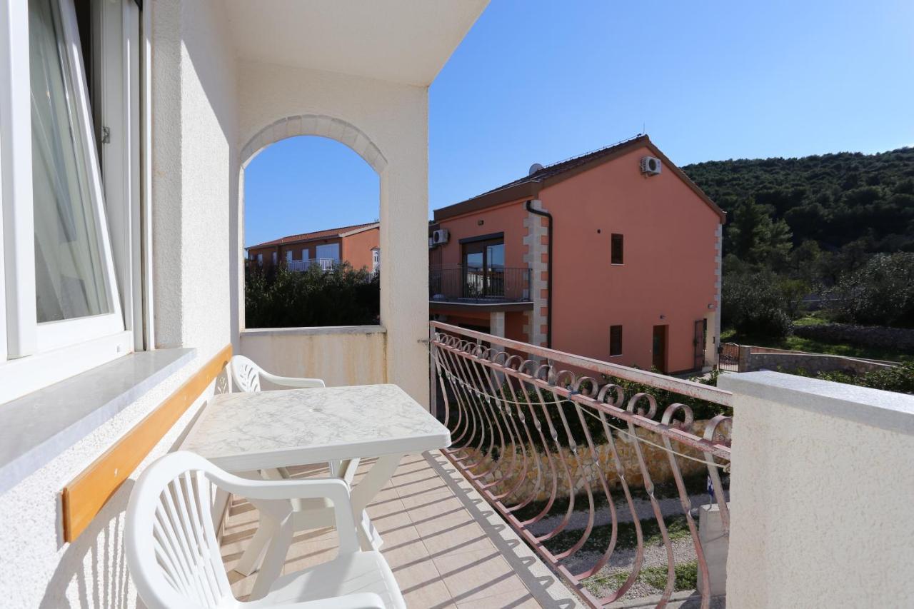 Apartments By The Sea Slatine, Ciovo - 14541 外观 照片