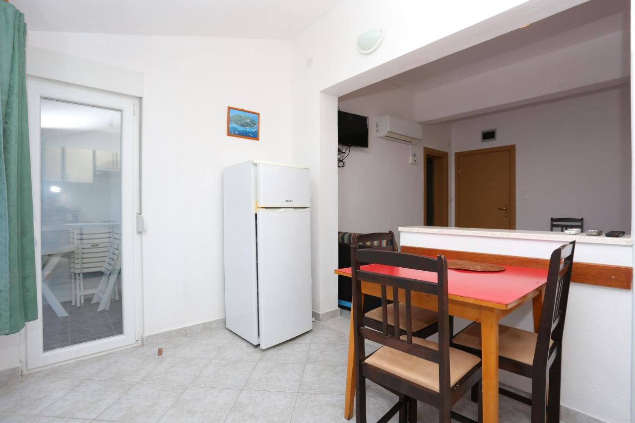 Apartments By The Sea Slatine, Ciovo - 14541 外观 照片