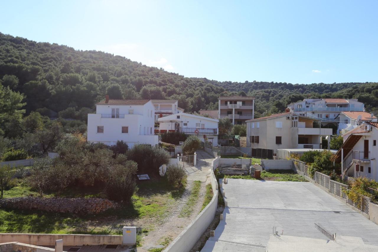 Apartments By The Sea Slatine, Ciovo - 14541 外观 照片