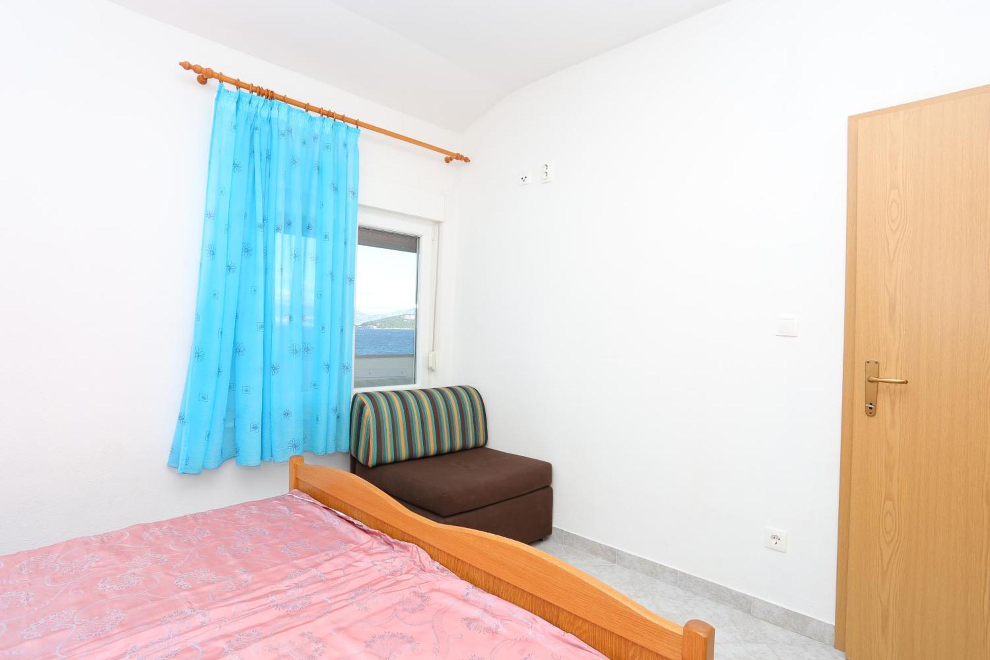 Apartments By The Sea Slatine, Ciovo - 14541 客房 照片